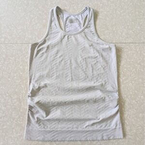 Athleta Momentum Tank Top XL Gray Chevron Jacquard Racerback Ruched